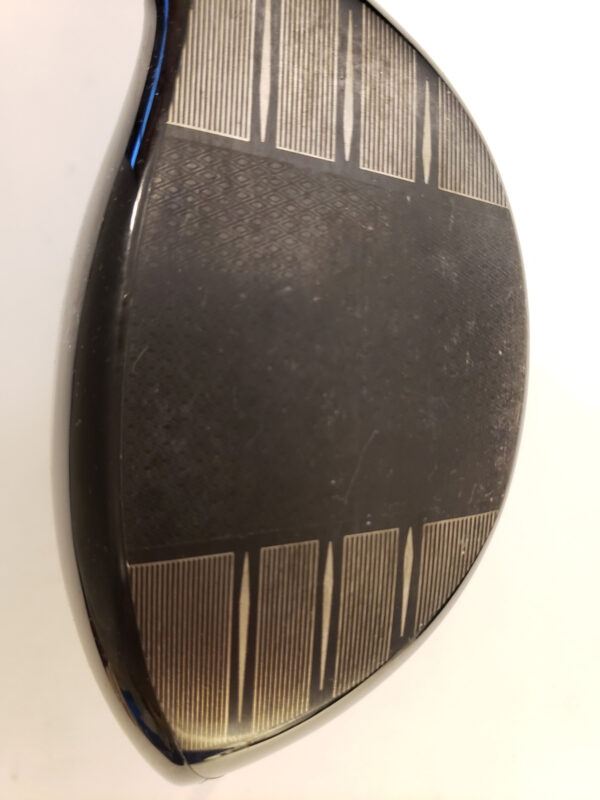 Used Titleist TSR2 Driver 10* - Tensei Blue AV Series 55 - Stiff - RH - Image 2