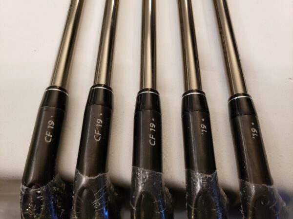New Callaway Big Bertha 2019 Iron Set (7-PW, SW) 5 Irons - Recoil F1 Ladies - Image 2
