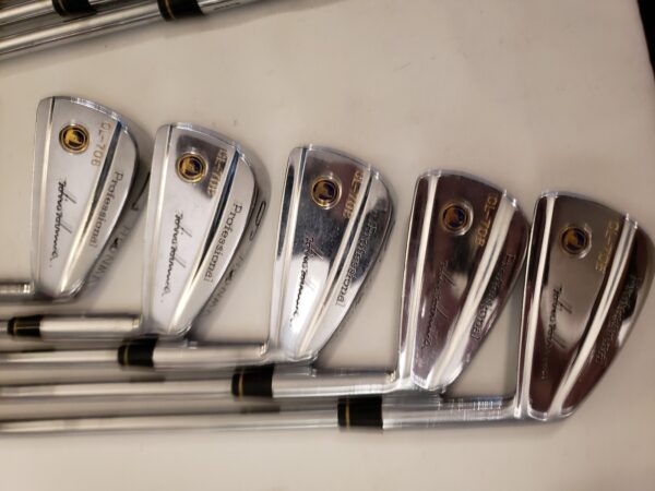 Used Honma Professional CL-708 Iron Set (3-10, 11, SW) 10 Irons Rifle 6.0 Stiff - Image 3