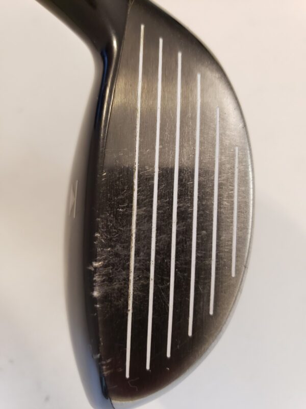 Used Titleist 910F - 4 Fairway Wood 17* - Diamana Kai'li 75 Mid - Stiff - RH - Image 2